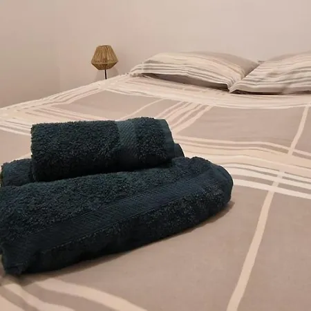 Logement * Lachapelle-sous-Aubenas